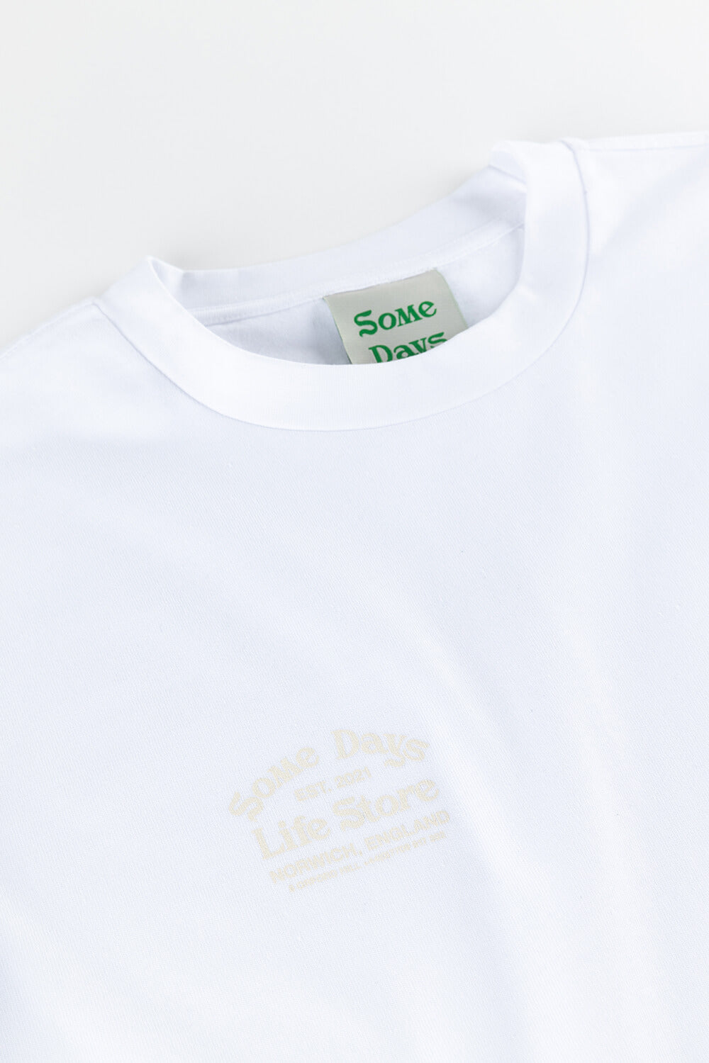 Grow more. - Clean White “The Summer Special”